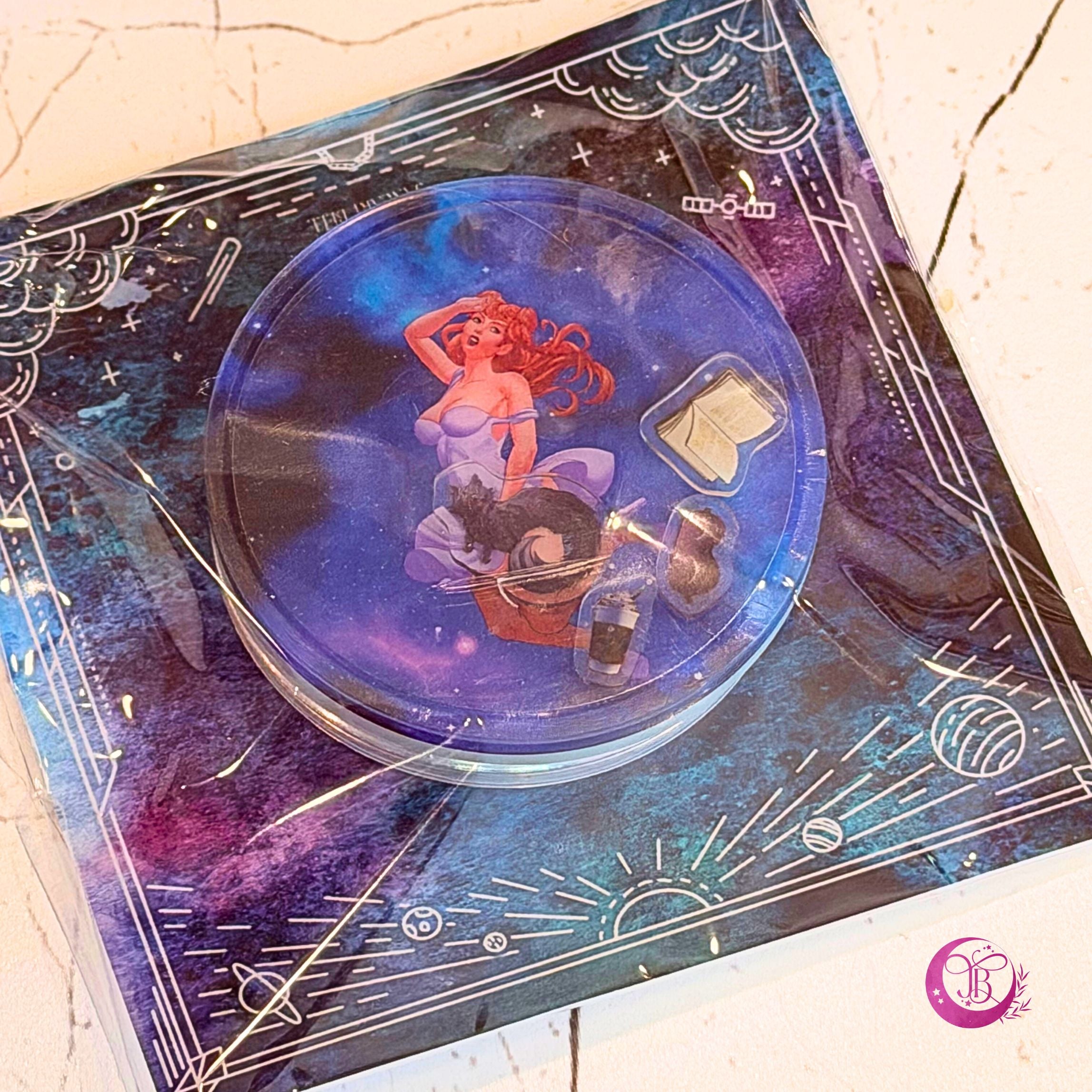 eReader Grip: Abduction Candidate Pinup Girl Glow-in-the-Dark Shaker